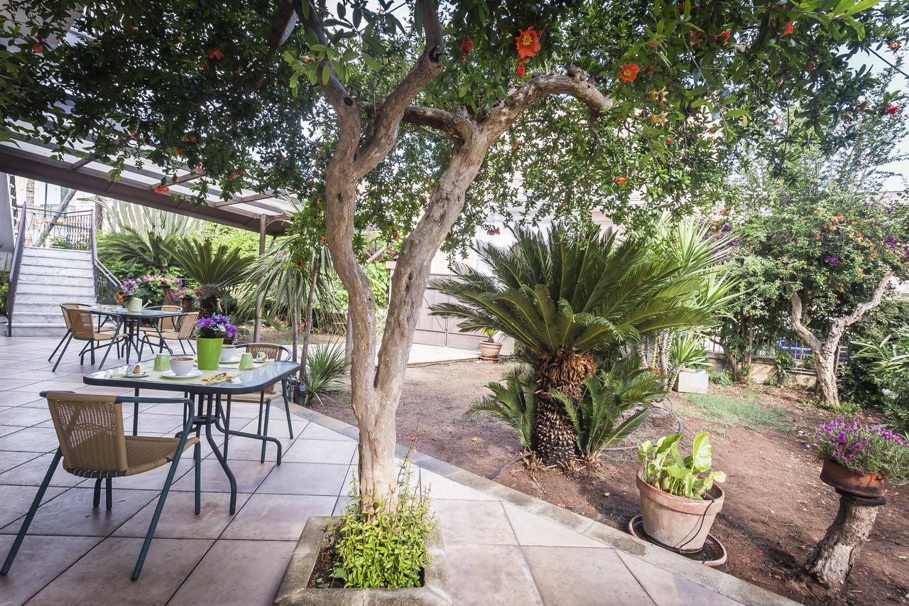 Mandarinoarancio Bed and Breakfast Alezio Exteriör bild