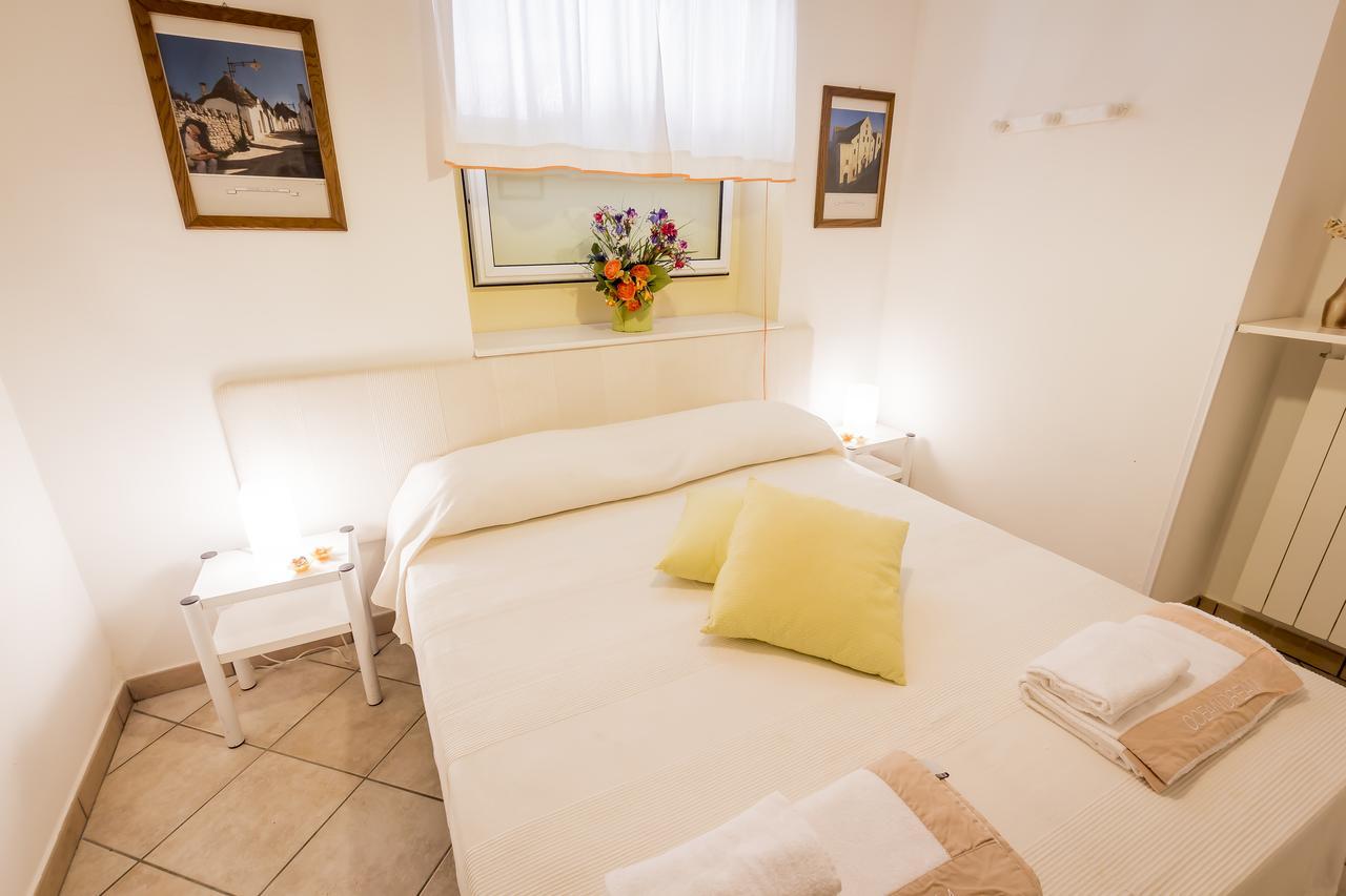 Mandarinoarancio Bed and Breakfast Alezio Exteriör bild